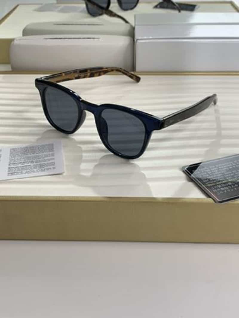 diOR_146 blue tiger