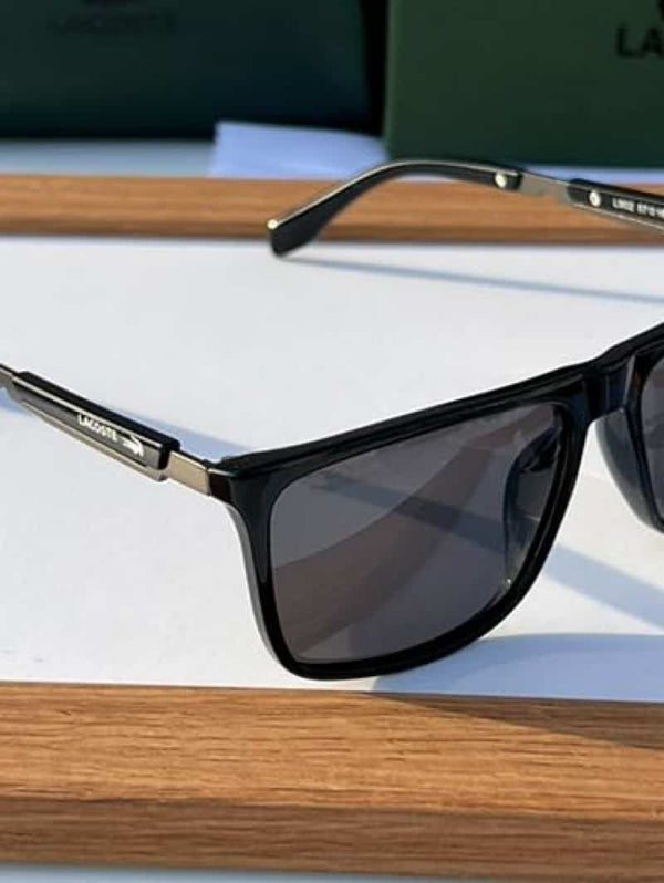 Lacoste_902 glossy black