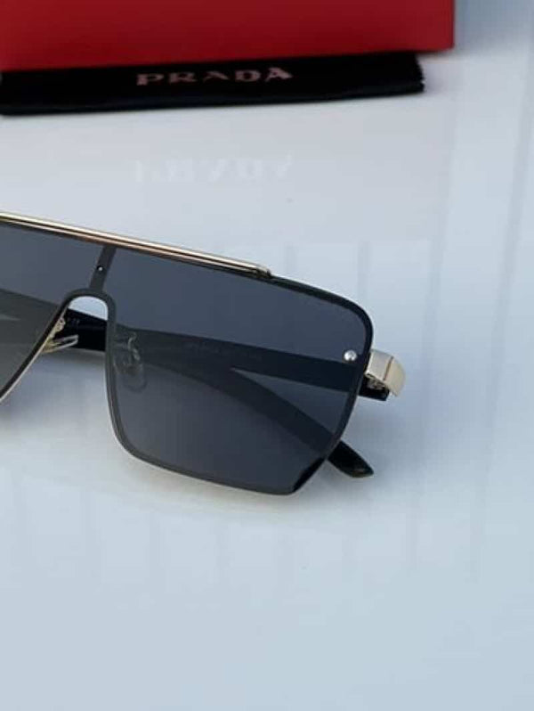 prada_242 gold black