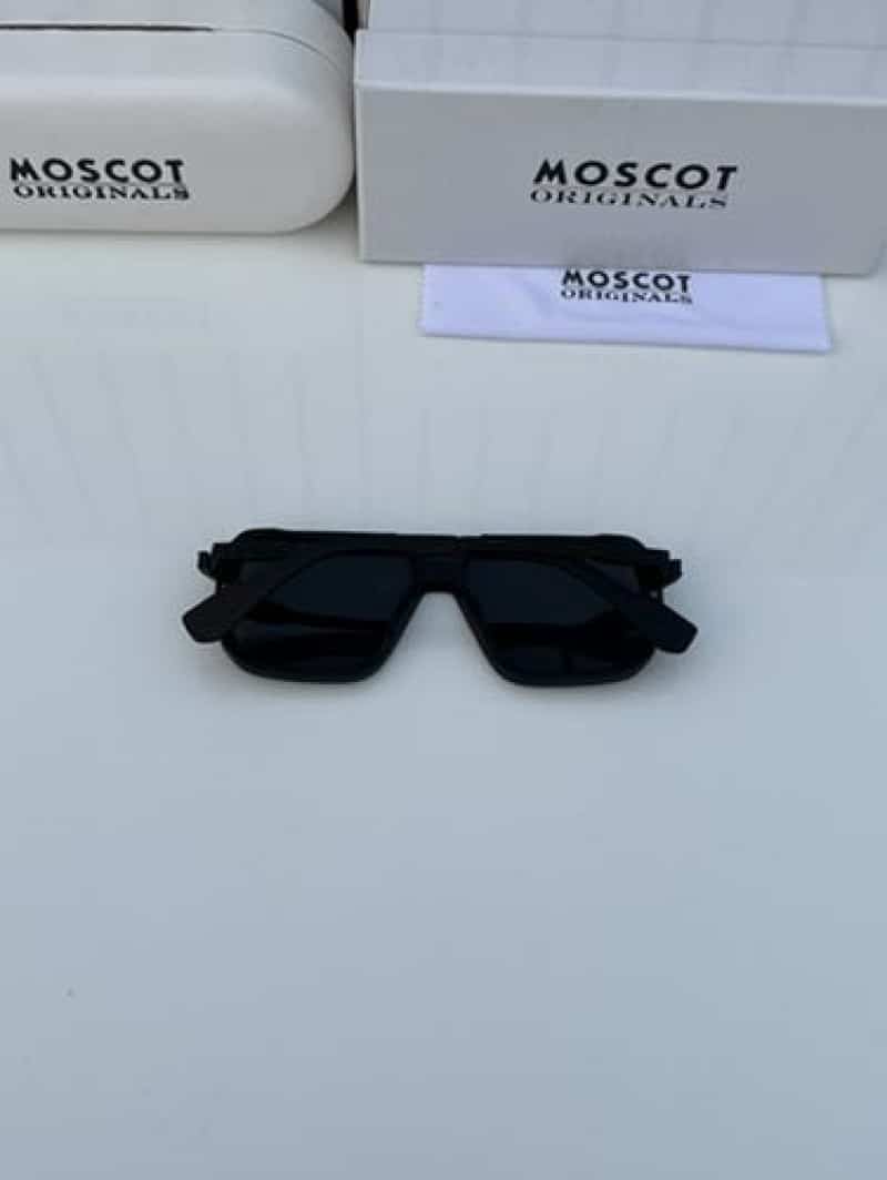moscot 38 black Secondary image