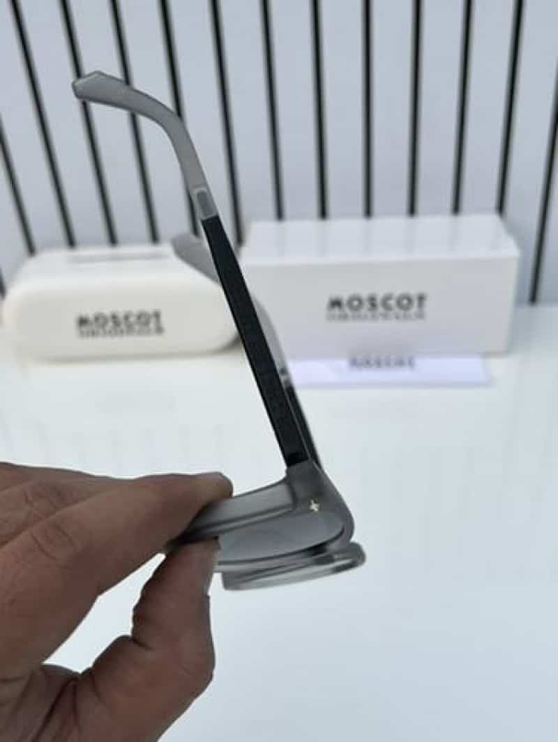 moscot 41 grey