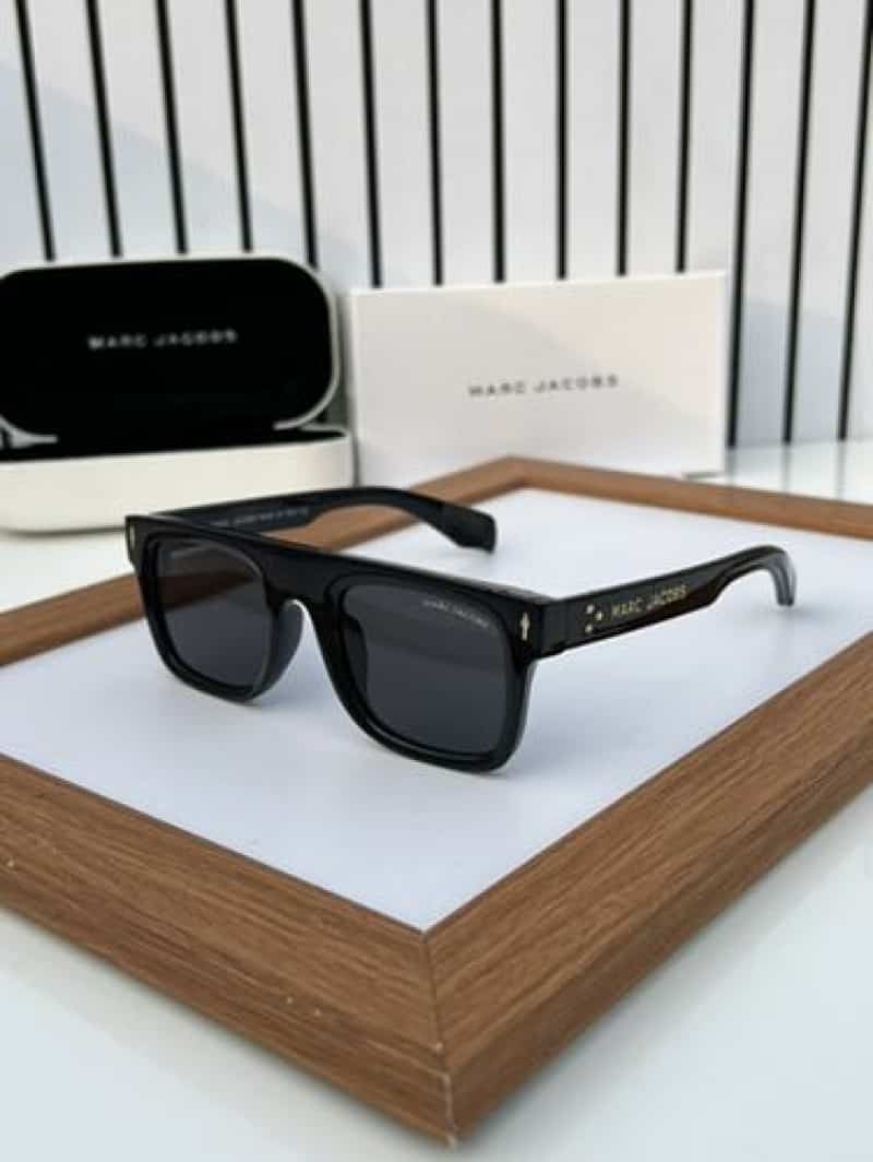 marc jacobs 32 full black