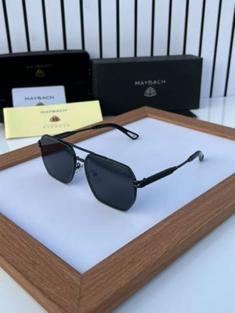 maybach 2537 black