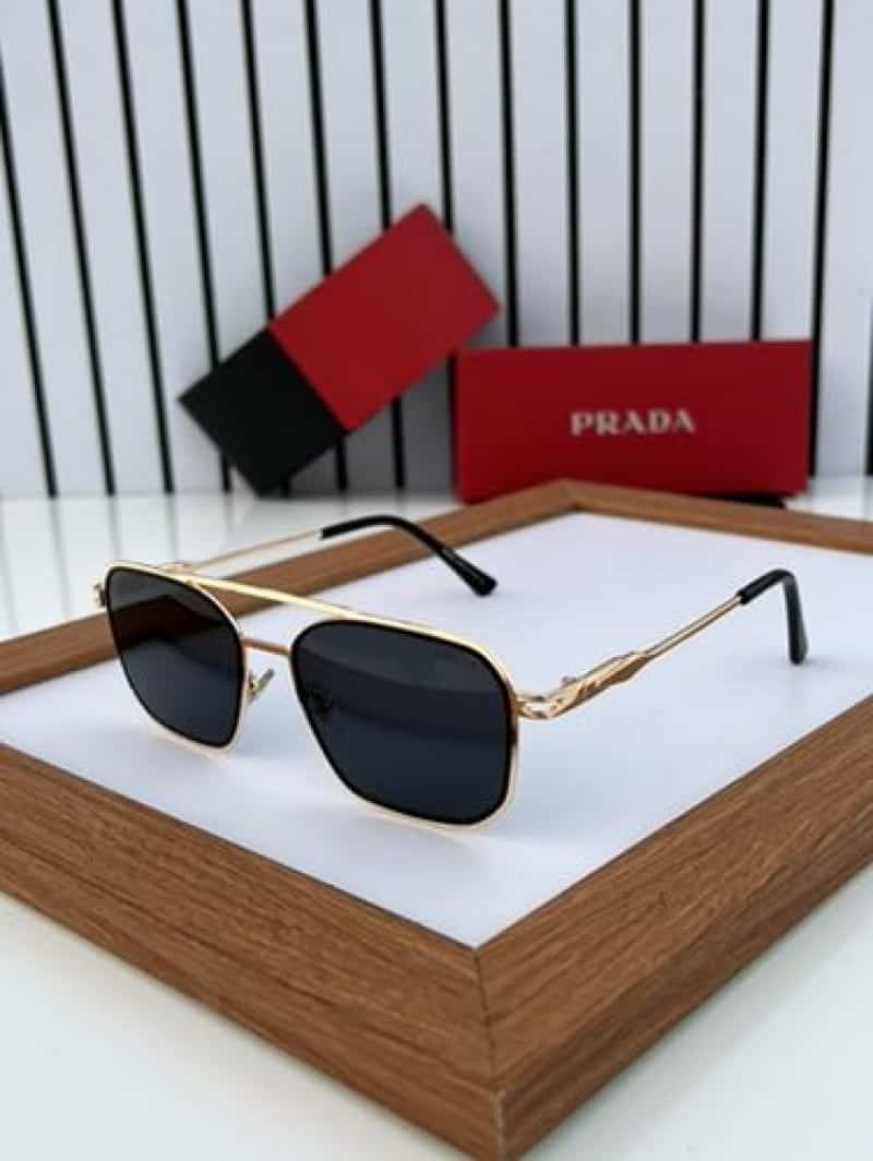 Prada_87 gold black