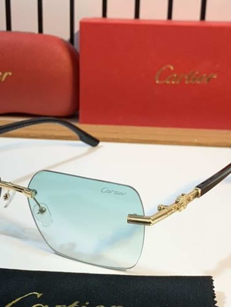Cartier_8821 green Secondary image