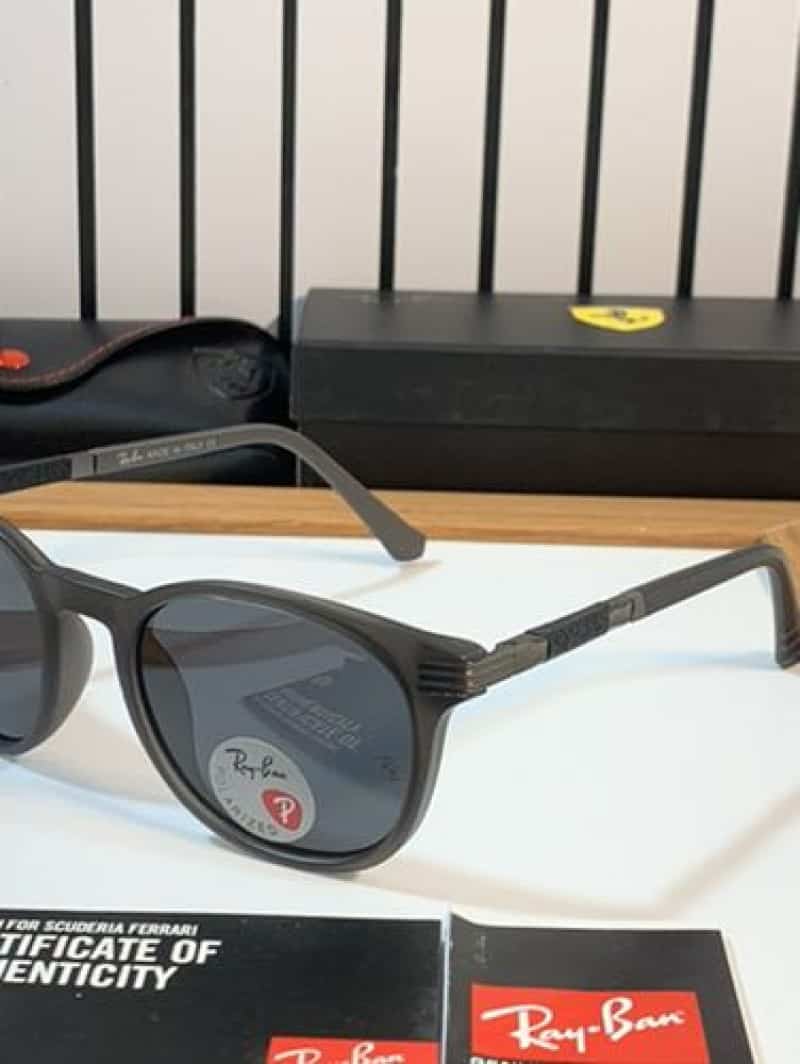 Rayban 9118 grey Secondary image