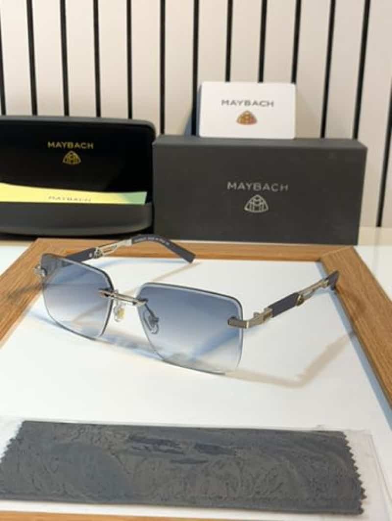Maybach 55 silver blue
