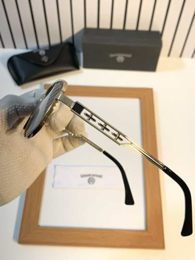 chrome heart 191 gold black