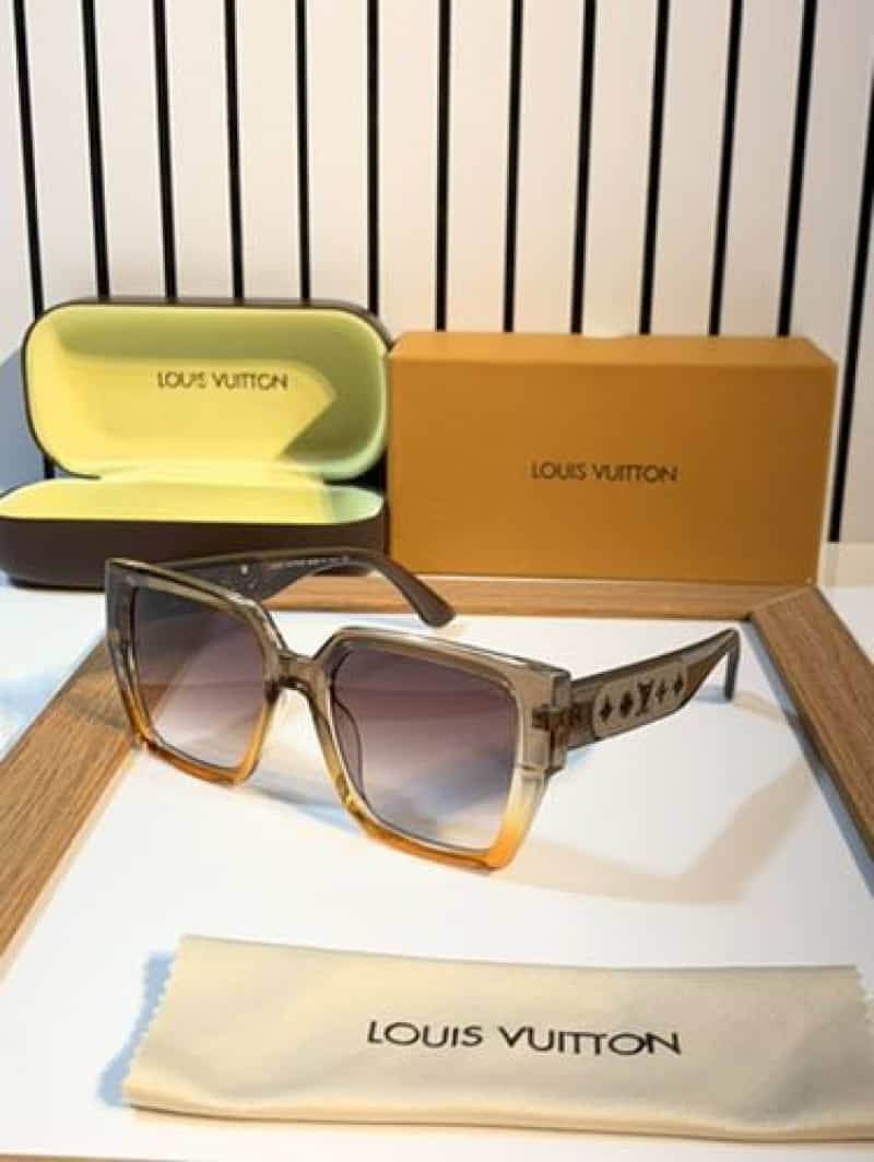 Louis vuitton 1336 brown Secondary image