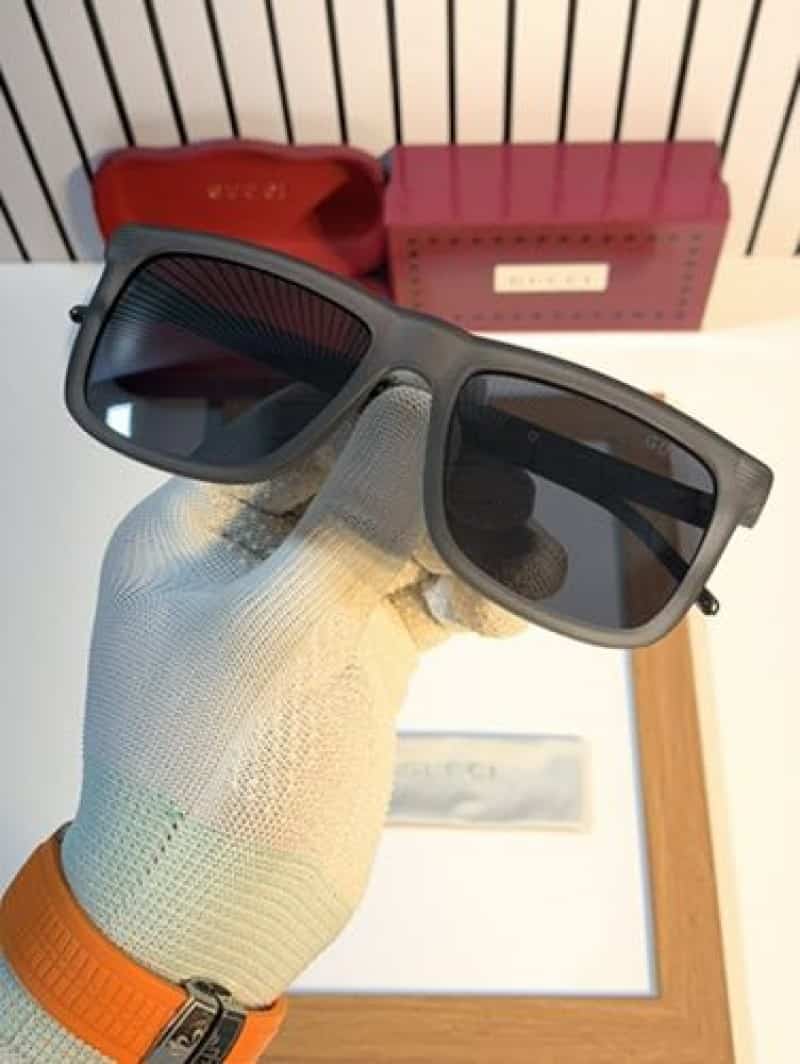 Gucci_5333 grey