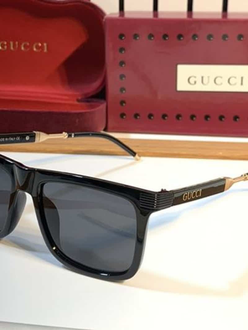 gucci_5333 black gold Secondary image