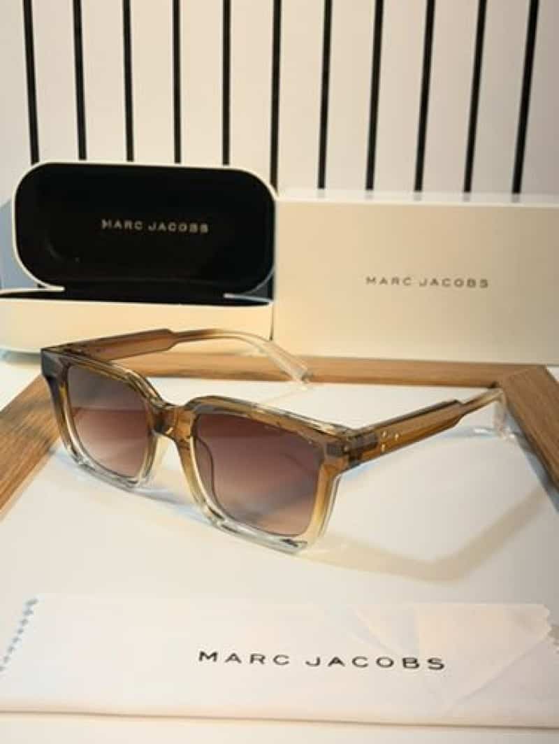 Marc jacobs 11 brown shaded Secondary image