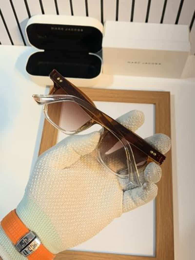 Marc jacobs 14 brown