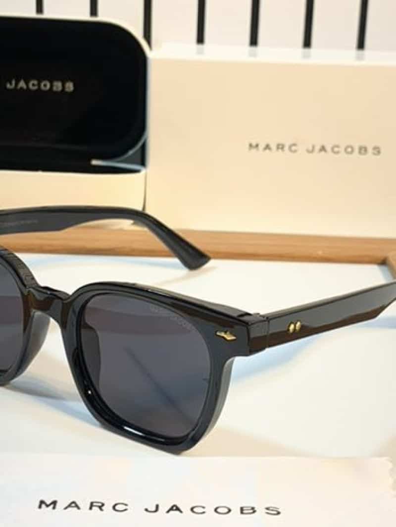 Marc jacobs 14 full black