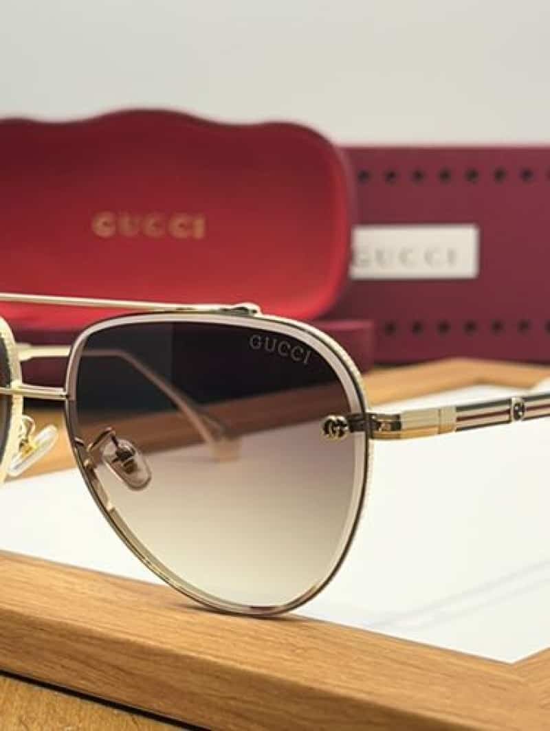 Gucci_15940 gold brown Secondary image