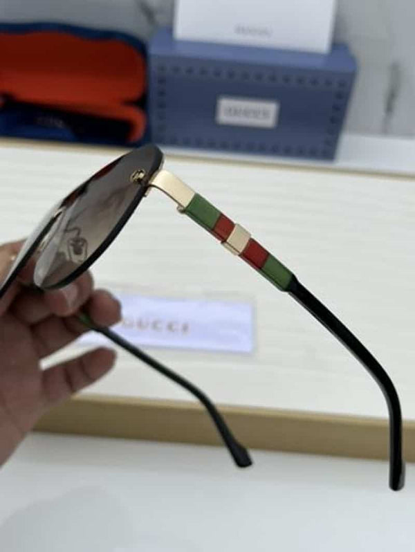Gucci_23179_gold_brown