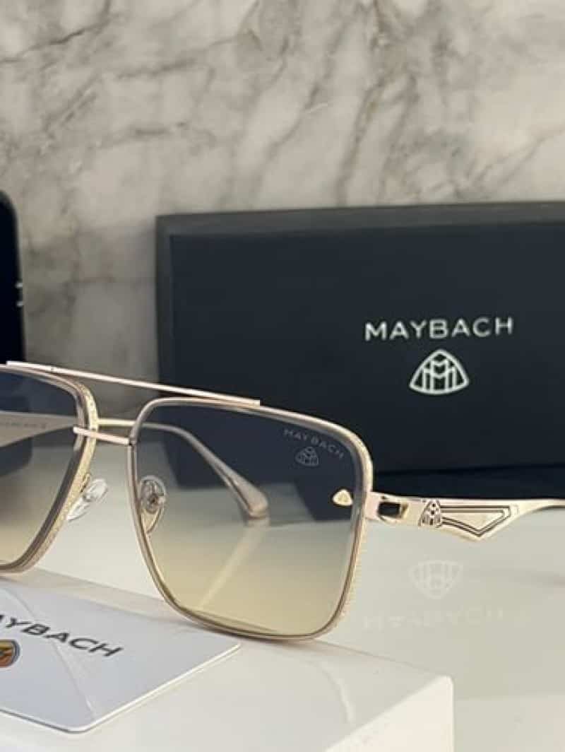 Maybach square 88107 sea green