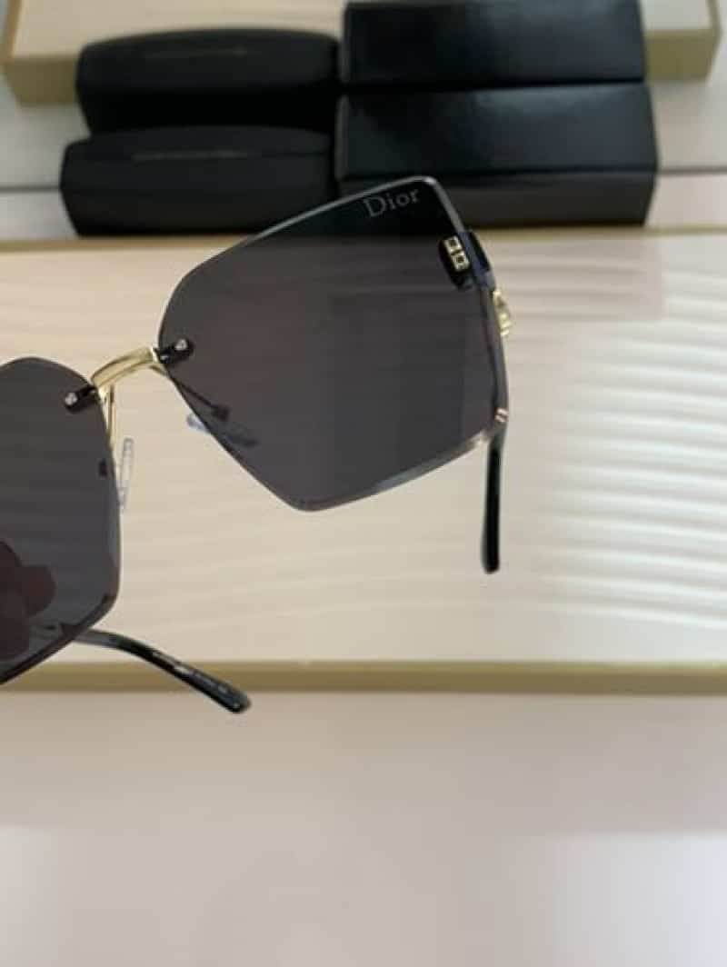 Dior_58066_gold_black
