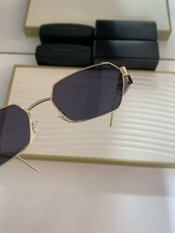 Miu_miu_4059_gold_black