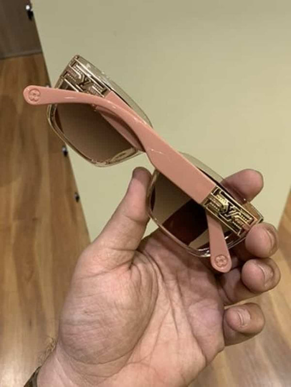 louis vuitton 5503 pink