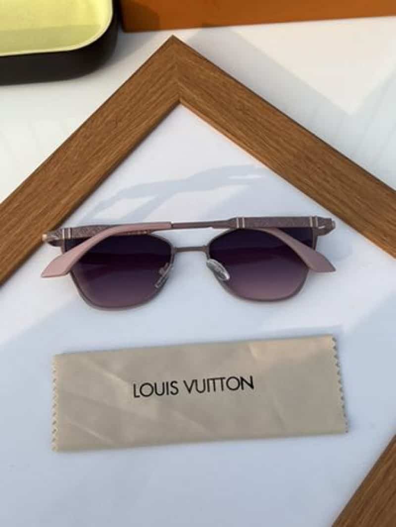 louis vuitton 2596 pink Secondary image