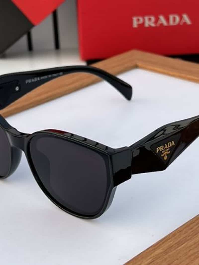 prada 2208 black Secondary image