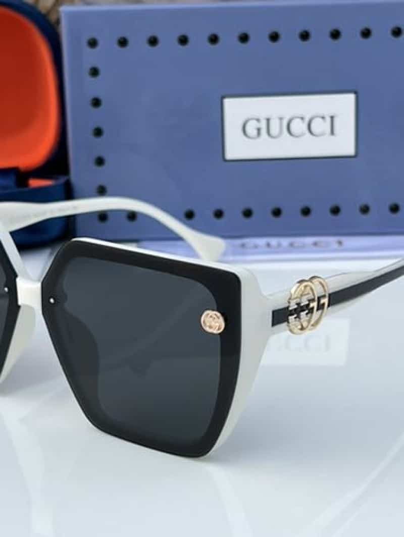 Gucci_1325 white black
