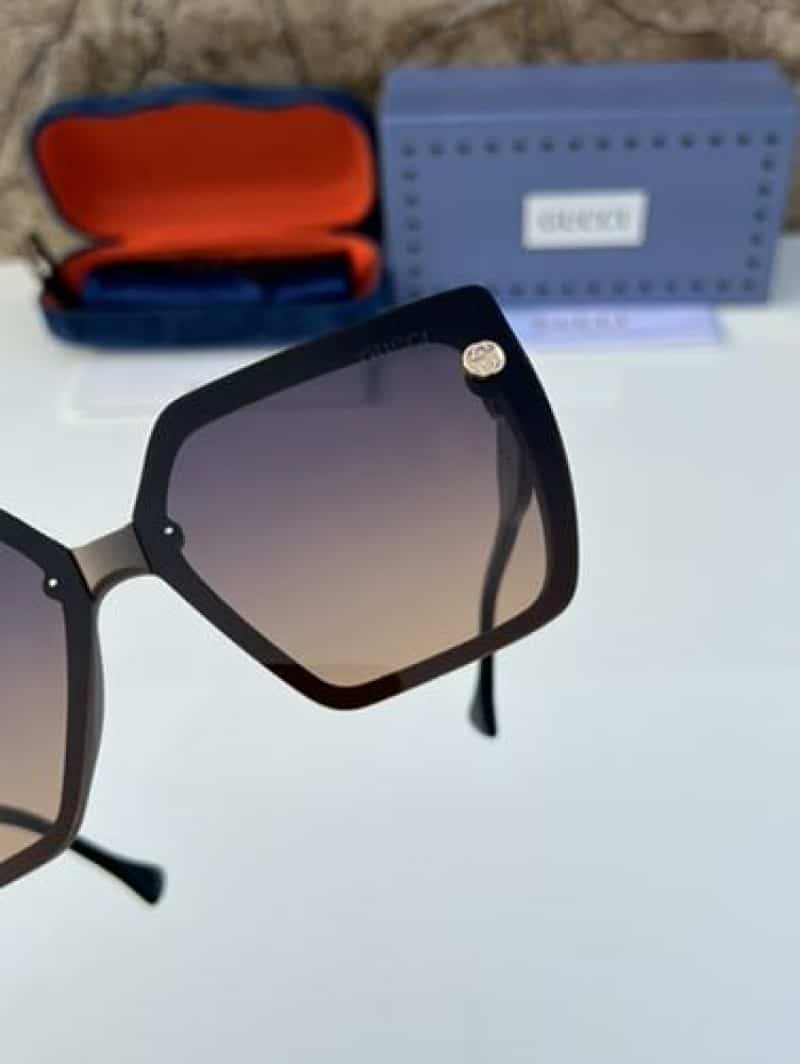 Gucci 1325 brown