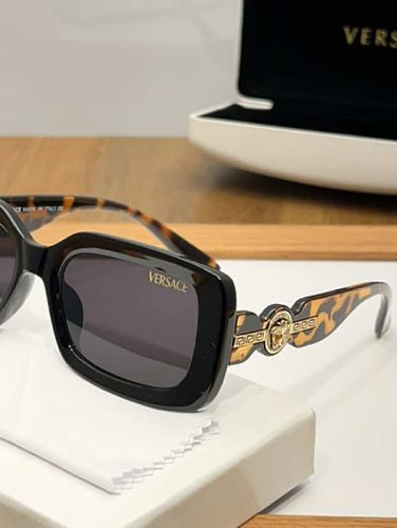 Versace 8054 black tiger Secondary image