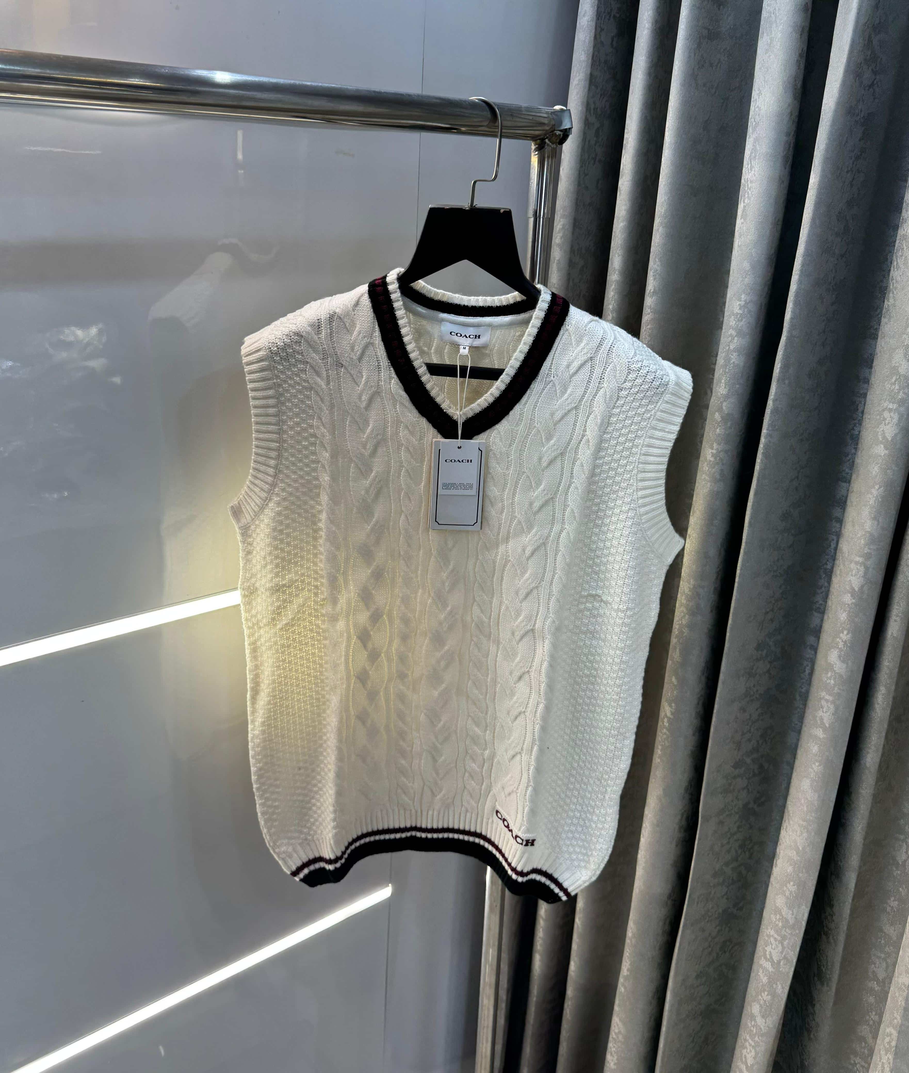 Coac h Cream Knitted Imported Premium Sleeveless Pull Iver Secondary image