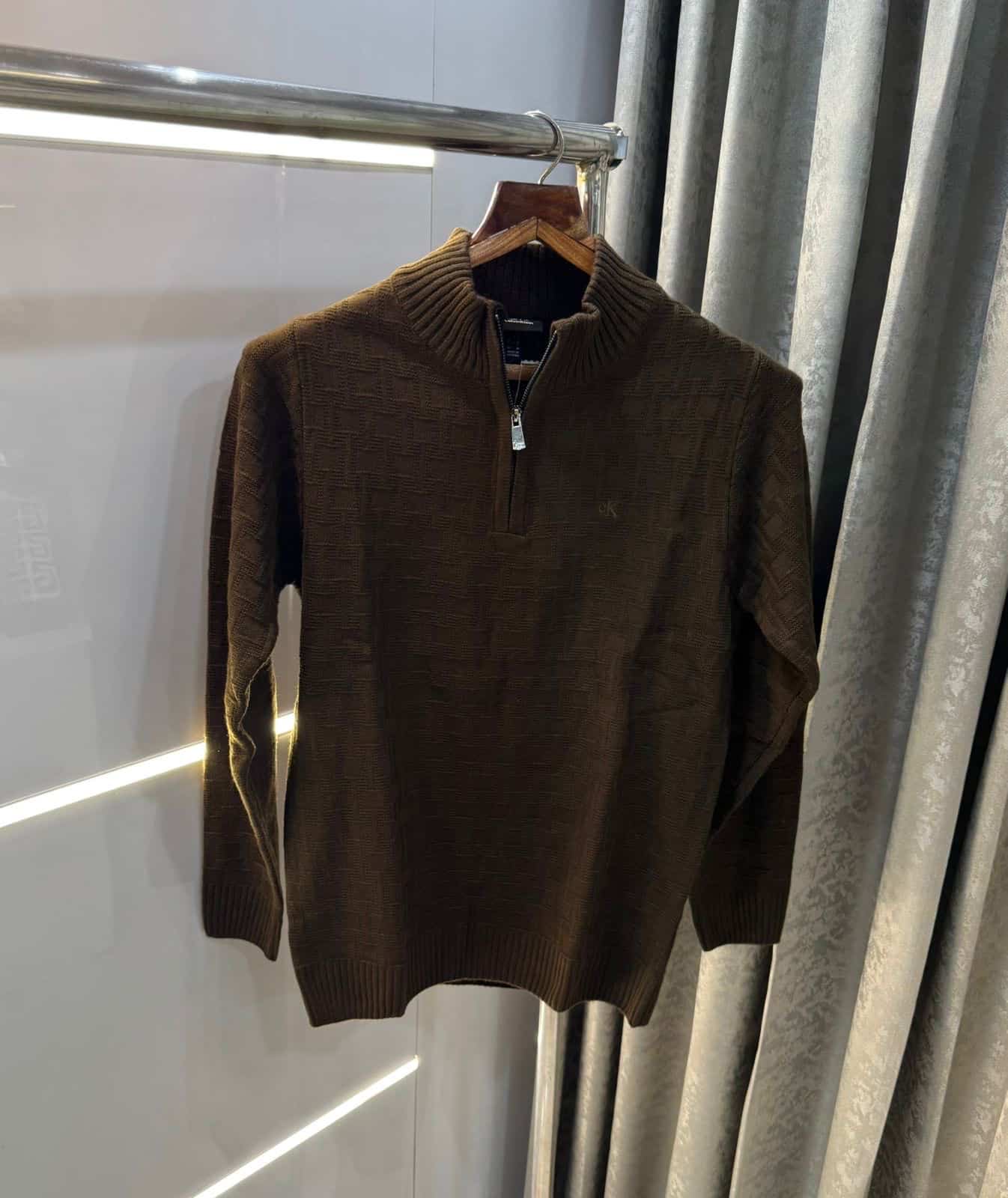 Calvin Klei n brown Print Premium Sweatshirt Secondary image