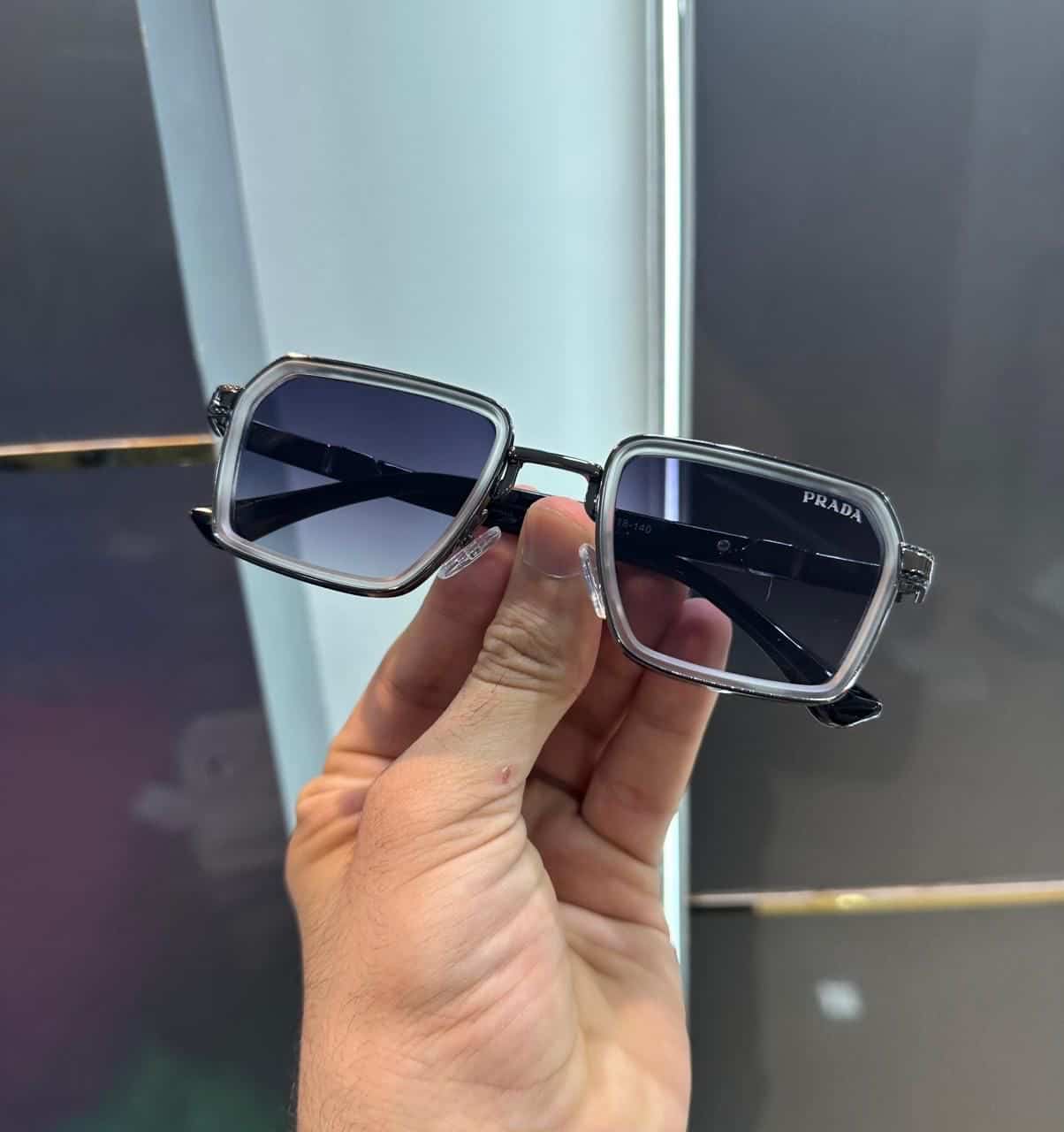 Prad a Milano Silver Black Premium Shade 581 Secondary image