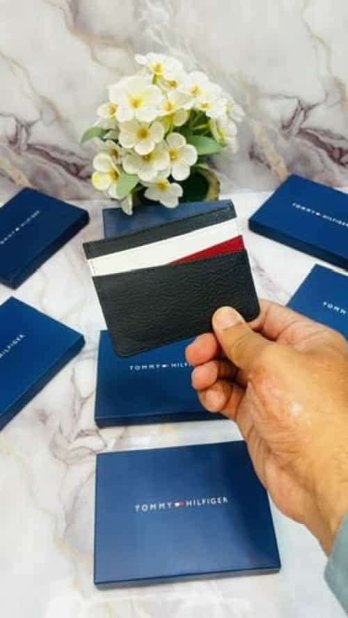 TO_MMy hILF-IG3r PREMIUM QUALITY IMPORTED CARD HOLDER WITH BUTTER PAPER AND OG BOx TH-908 Secondary image