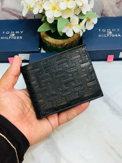 tOMmY HIlFi9Er PREMIUM QUALITY IMPORTED E_XTRA SOFT WALLETS WITH OG BOX TH-903