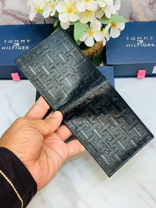 tOMmY HIlFi9Er PREMIUM QUALITY IMPORTED E_XTRA SOFT WALLETS WITH OG BOX TH-903