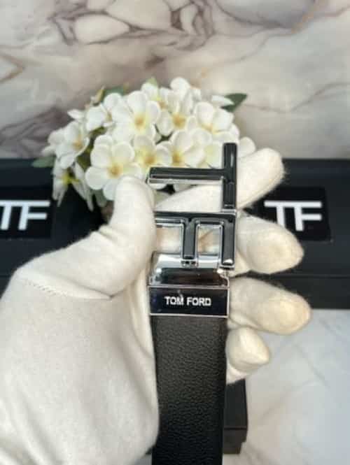 TF TOMFORd PREMIUM QUALITY REVERSIBLE BELT WITH OG BOx TF-101