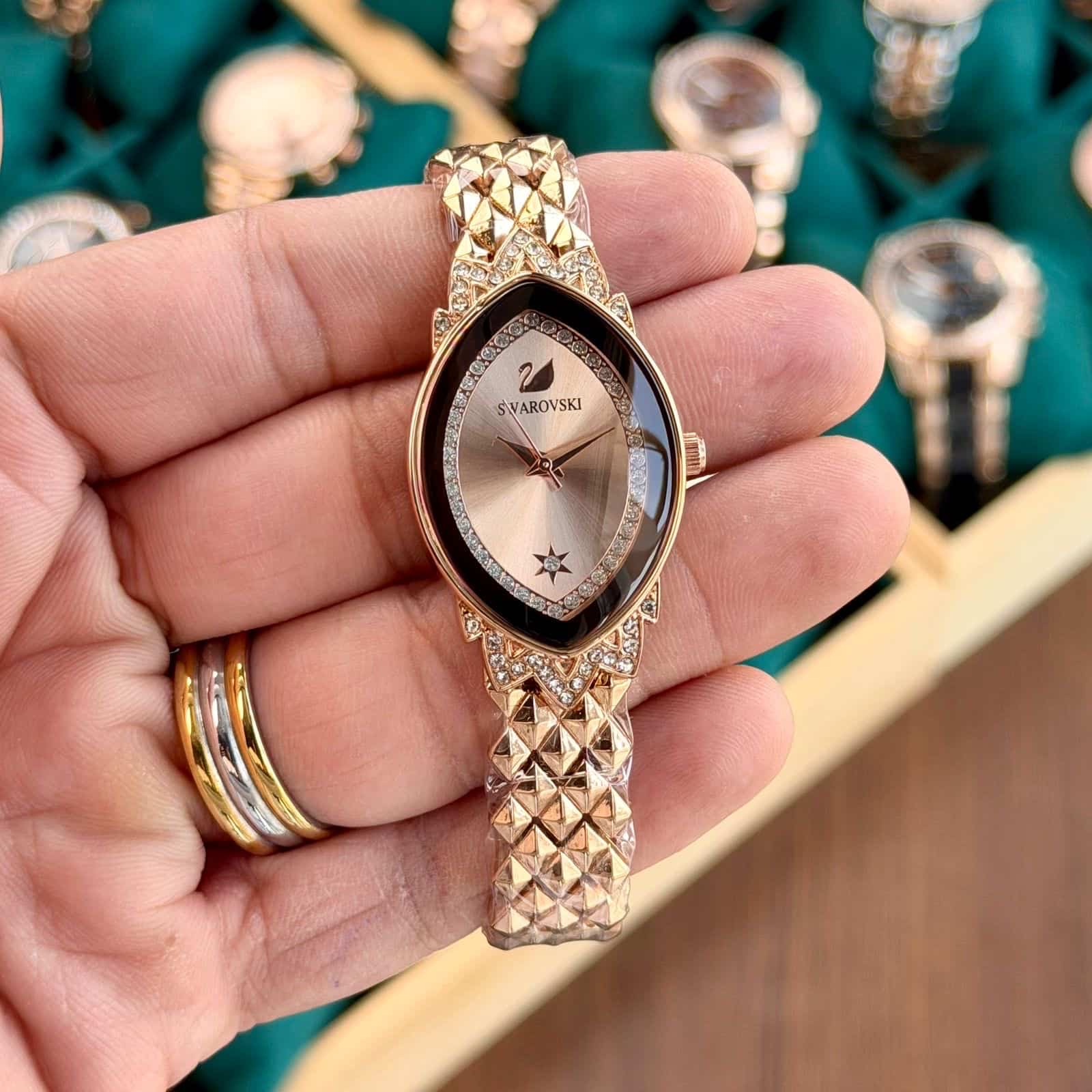 SWAROVSKI LADIES_ROSEGOLD Main image