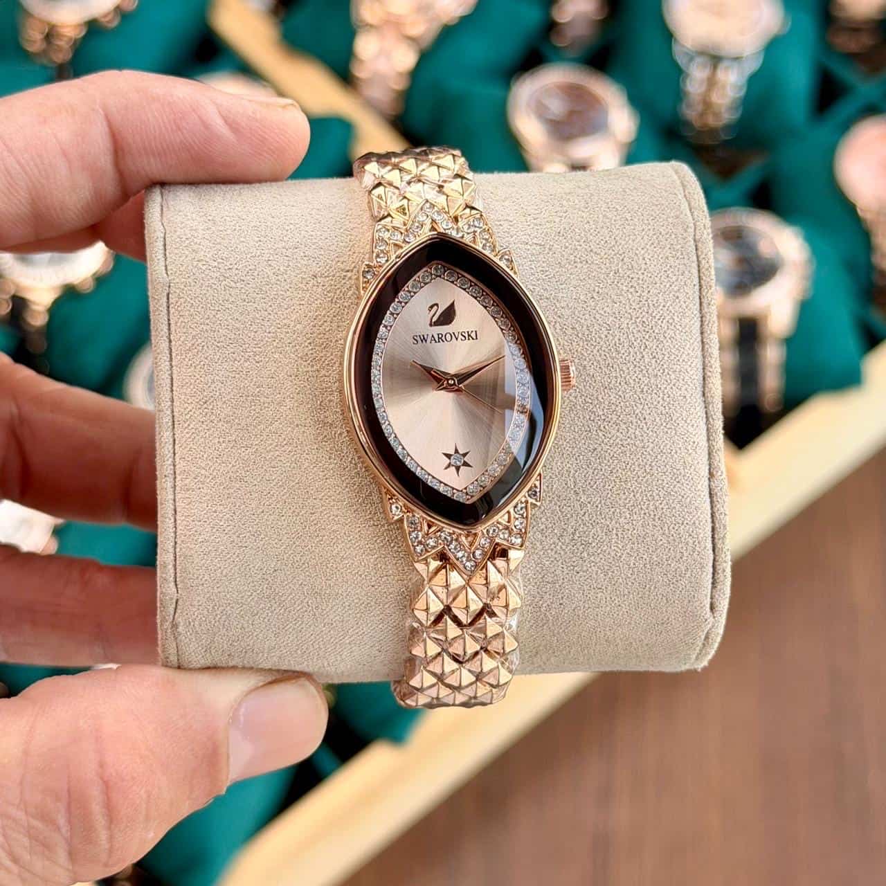 SWAROVSKI LADIES_ROSEGOLD Secondary image