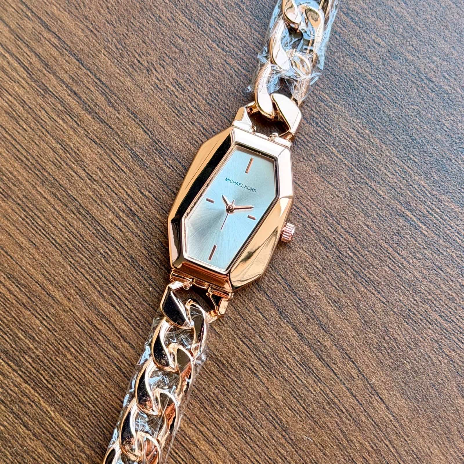 MICHAELKORS_LADIES_ROSE-WHITE Secondary image