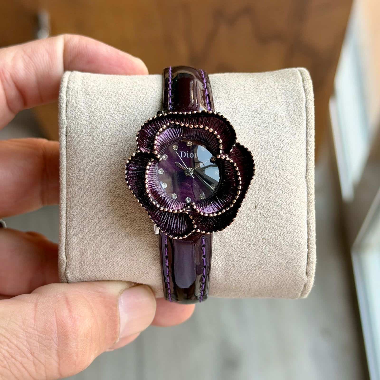 DIOR_LADIES_PURLE Secondary image
