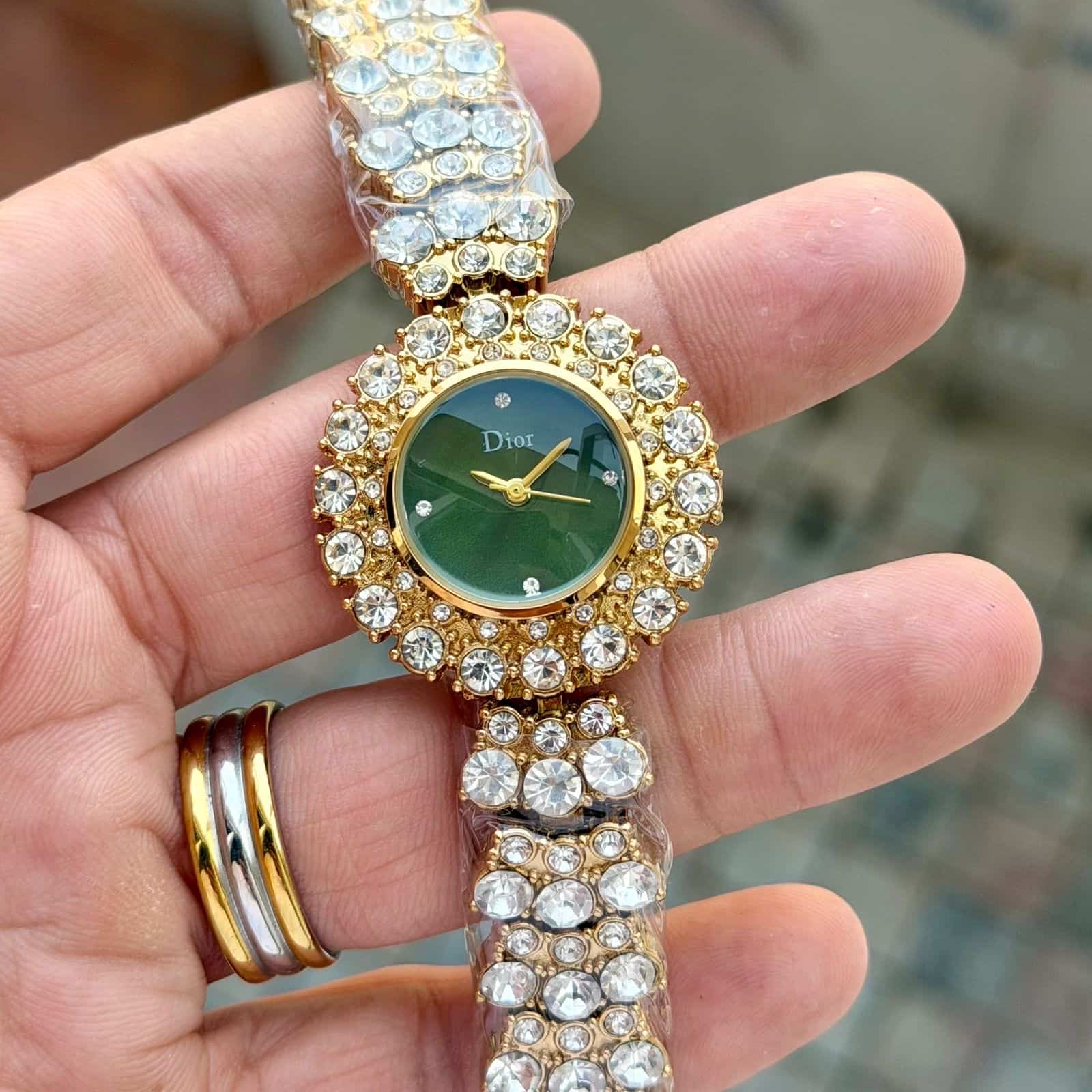 DIOR_LADIES_GOLD-GREEN Main image