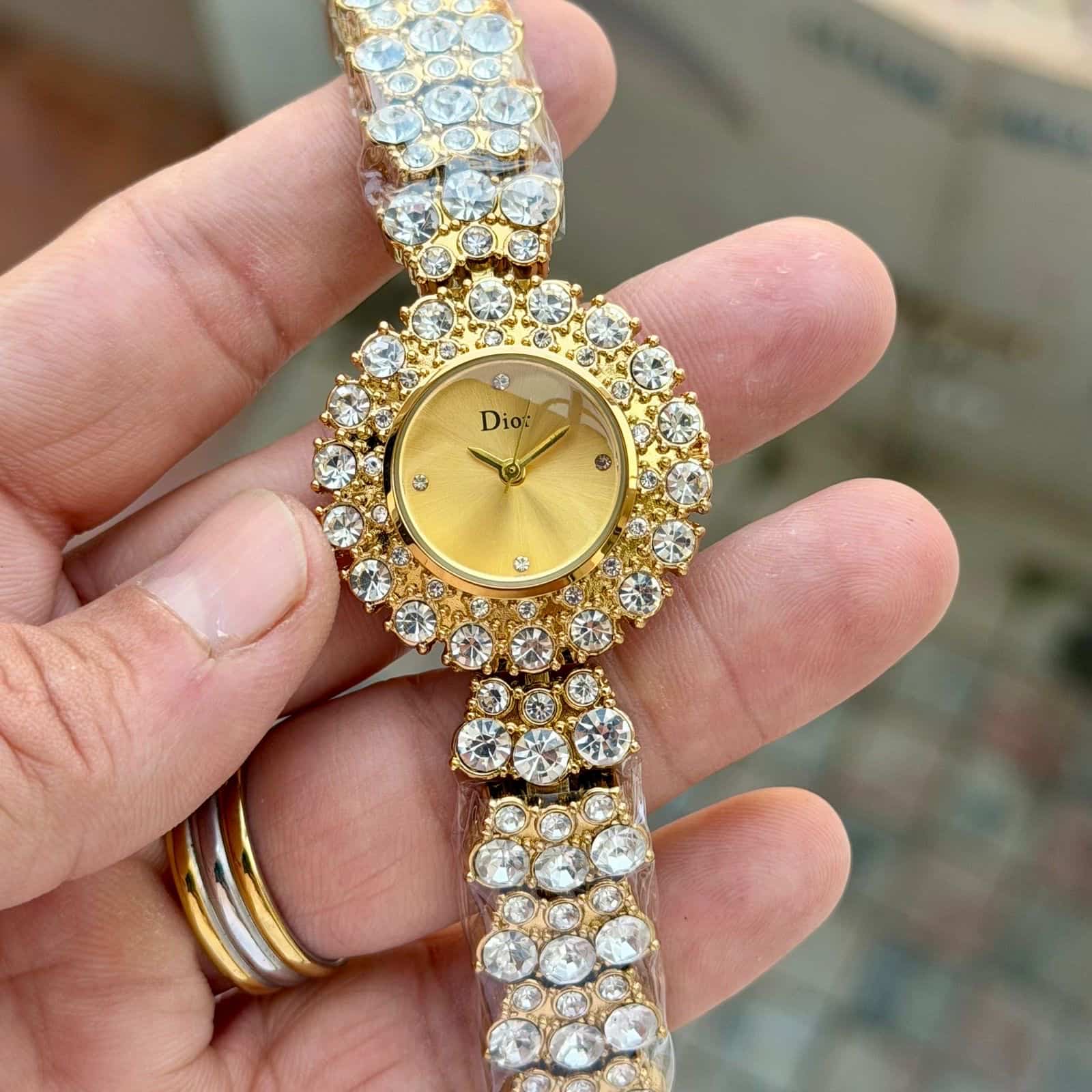 DIOR_LADIES_GOLD Main image