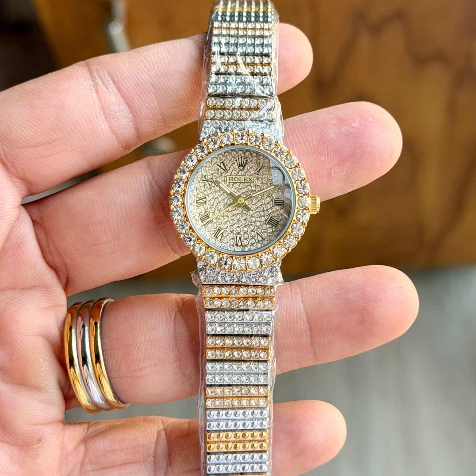ROLEX_LADIES_DAIMOND Secondary image