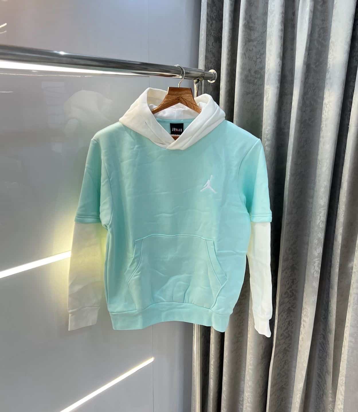 Air  Jordan  Imported Classic Hoodie Main image