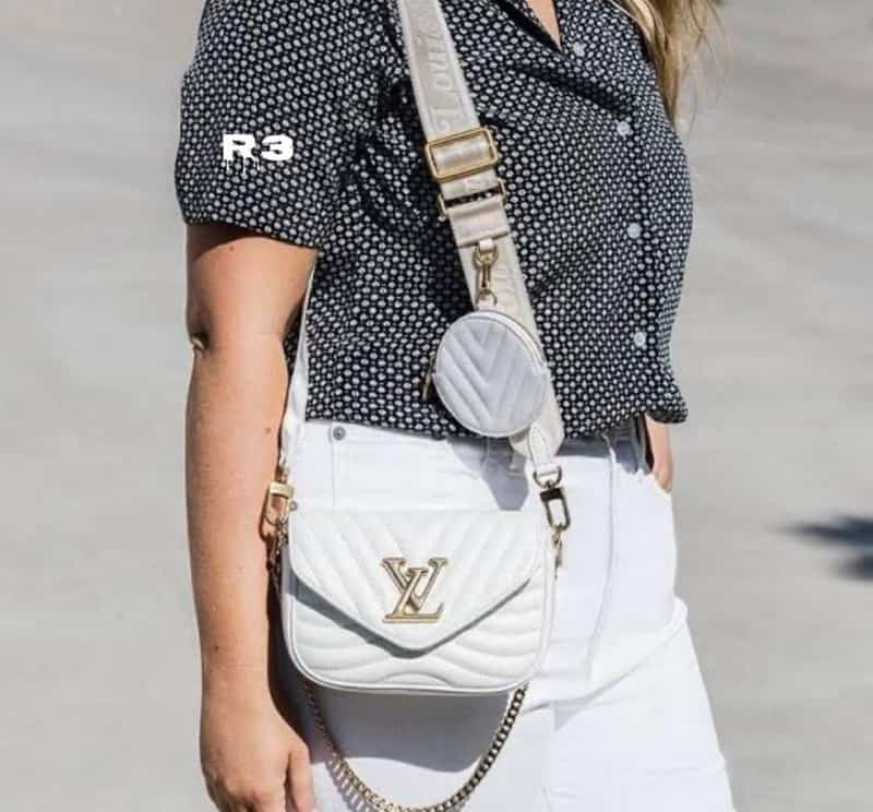 LOUIS_VUITTON_Wave_pochette_Bag_(white)_with_Box_699 Secondary image