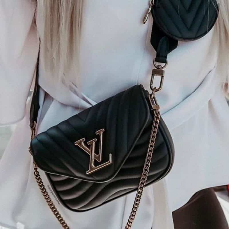 LOUIS_VUITTON_Wave_pochette_Bag_(Black)_with_Box_698 Secondary image
