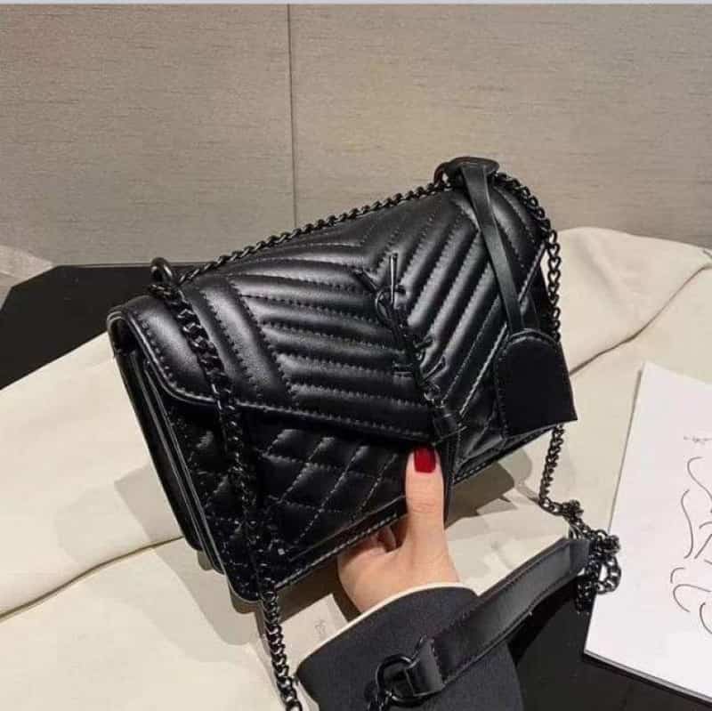 YSL_Envelope_side_sling_bag_with_box_712 Main image