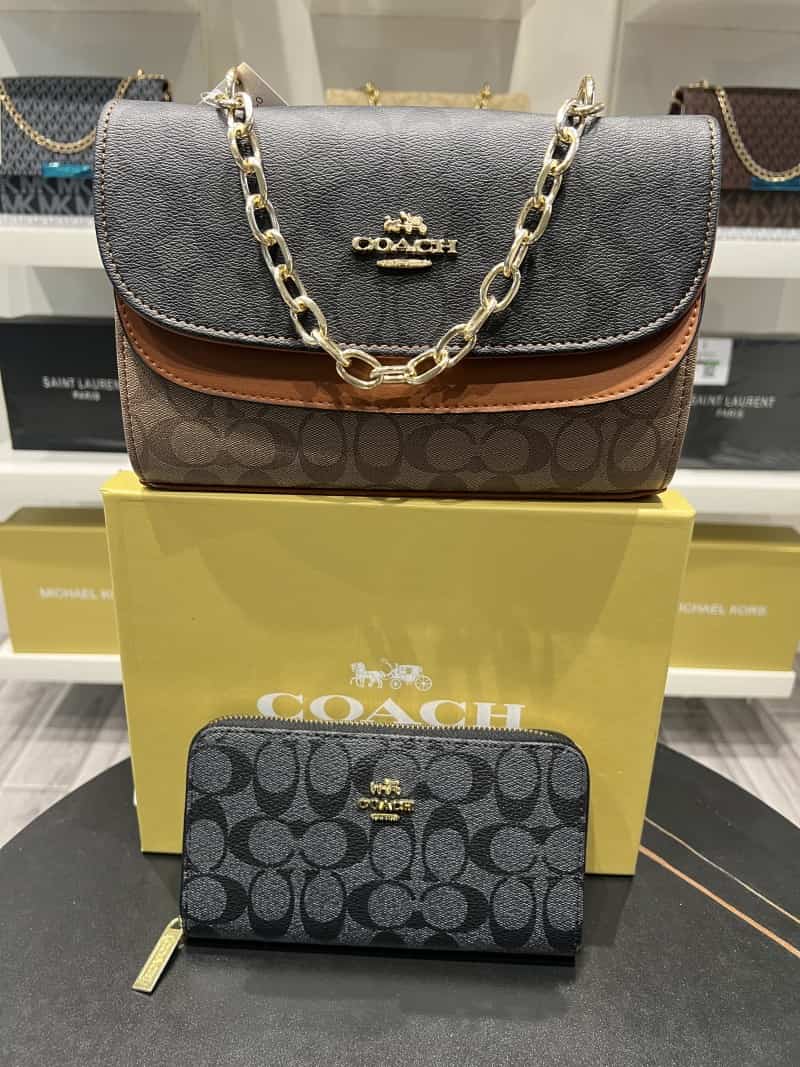 COACH_Monogram_SlingBag_with_Wallet_With_Box_738 Secondary image
