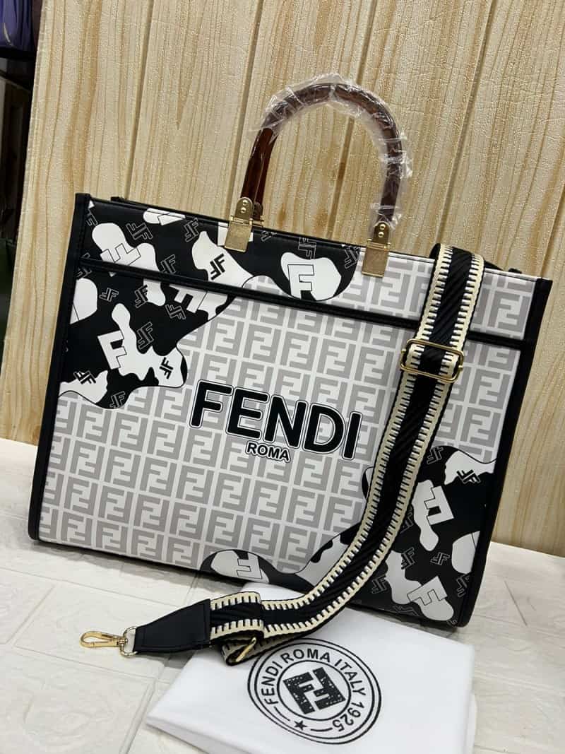 FENDI_Tote_Bag_753 Main image