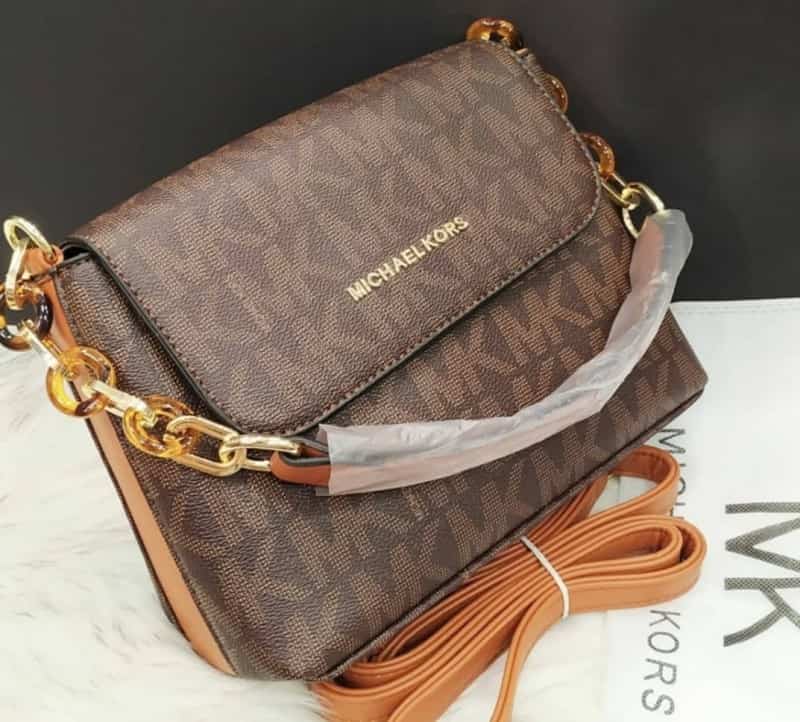 MICHAEL_KORS_MONOGRAM_SLING_BAG_760 Secondary image